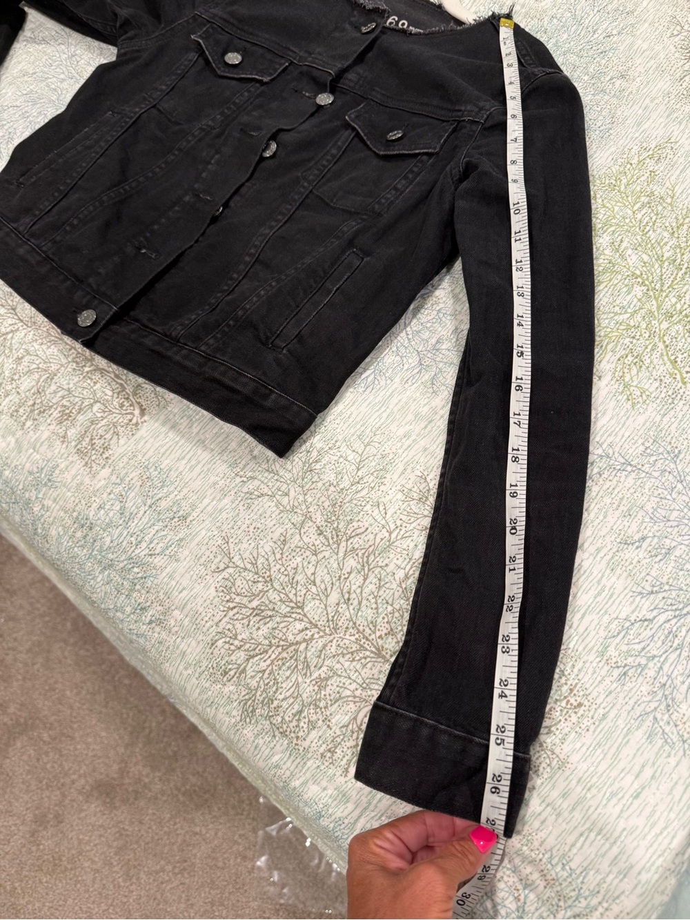 GAP Black Denim Jean Jacket - Picture 9 of 10
